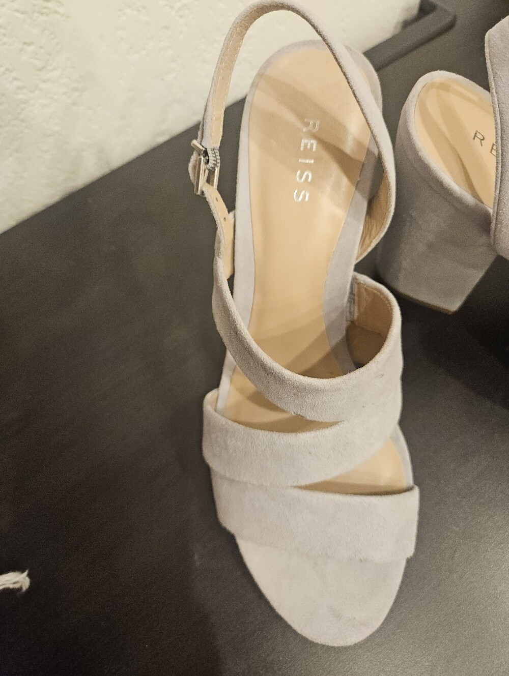 REISS Naomi Gray Suede Strappy Ankle Strap Buckle Open Toe Block Heels Womens 9. - Picture 3 of 7